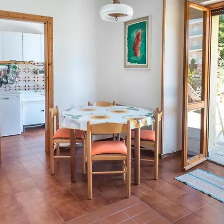 公寓 Trilocale Con Portico A 30mt Dal Mare, - M357